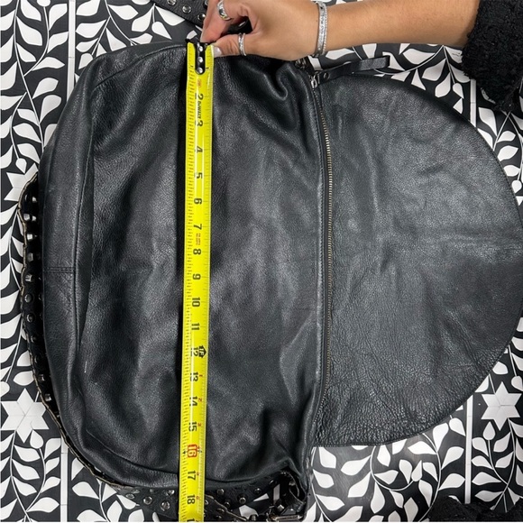 GIANNI cross body leather bag - Picture 7 of 7